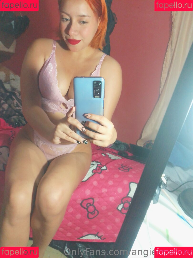 angie173782 Onlyfans Photo Gallery 