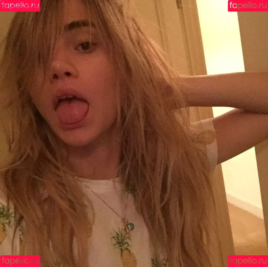 Suki Waterhouse Onlyfans Photo Gallery 