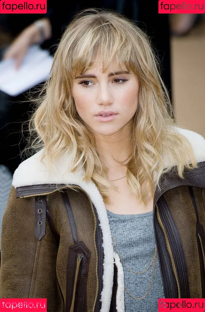 Suki Waterhouse Onlyfans Photo Gallery 