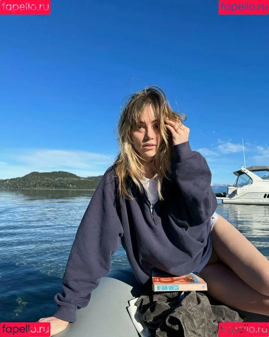 Suki Waterhouse Onlyfans Photo Gallery 
