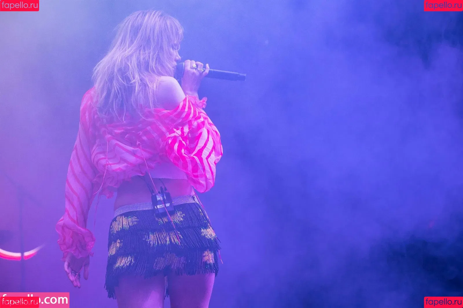 Suki Waterhouse Onlyfans Photo Gallery 