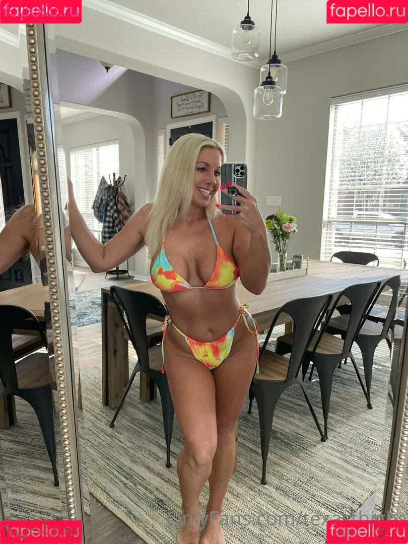 Texasthighs Onlyfans Photo Gallery 