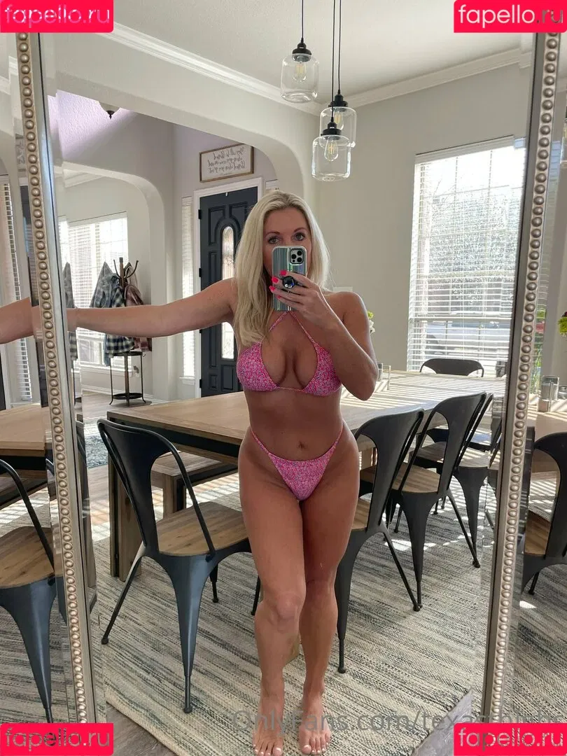 Texasthighs Onlyfans Photo Gallery 