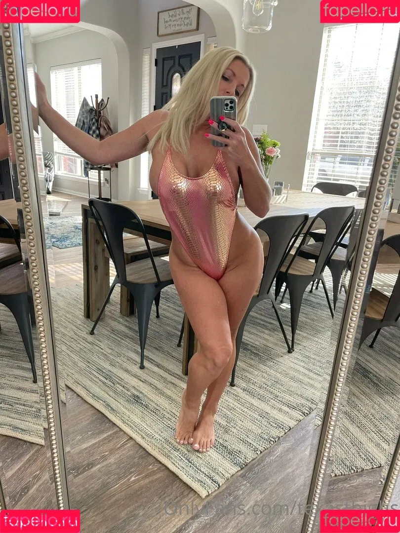 Texasthighs Onlyfans Photo Gallery 