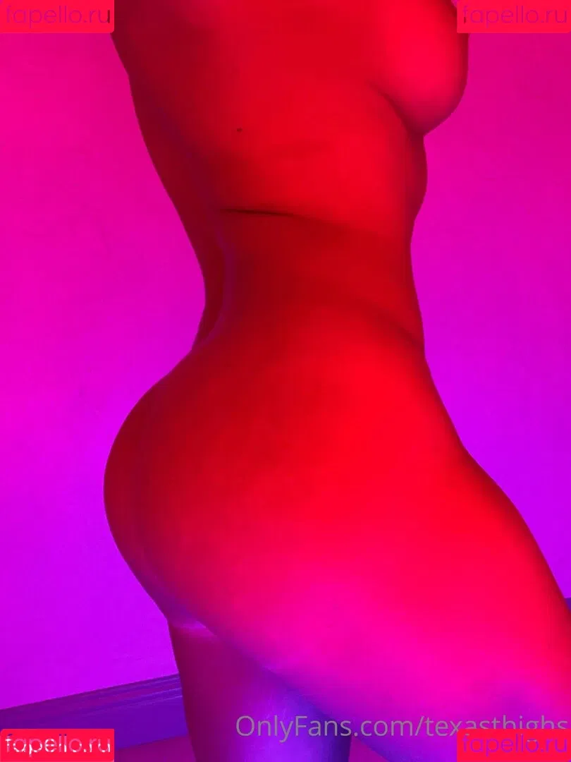 Texasthighs Onlyfans Photo Gallery 