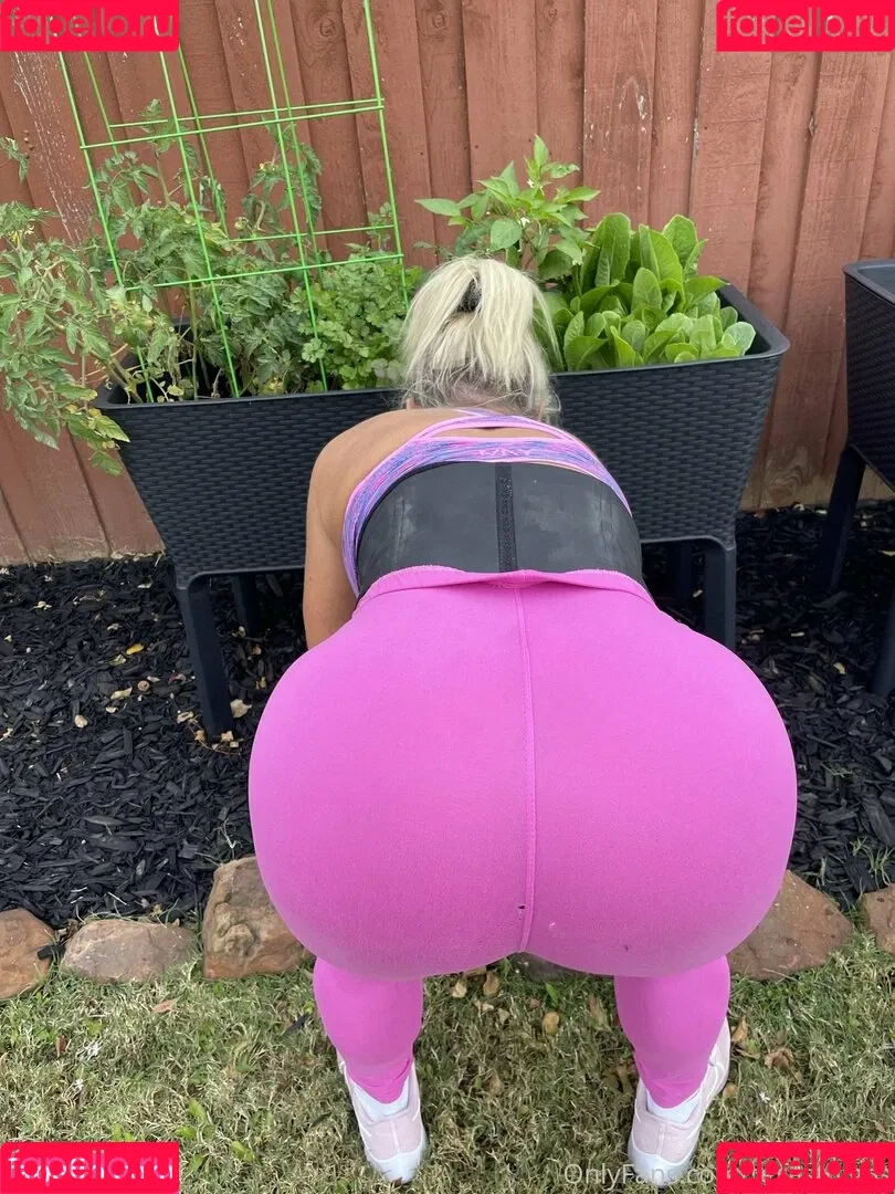 Texasthighs Onlyfans Photo Gallery 