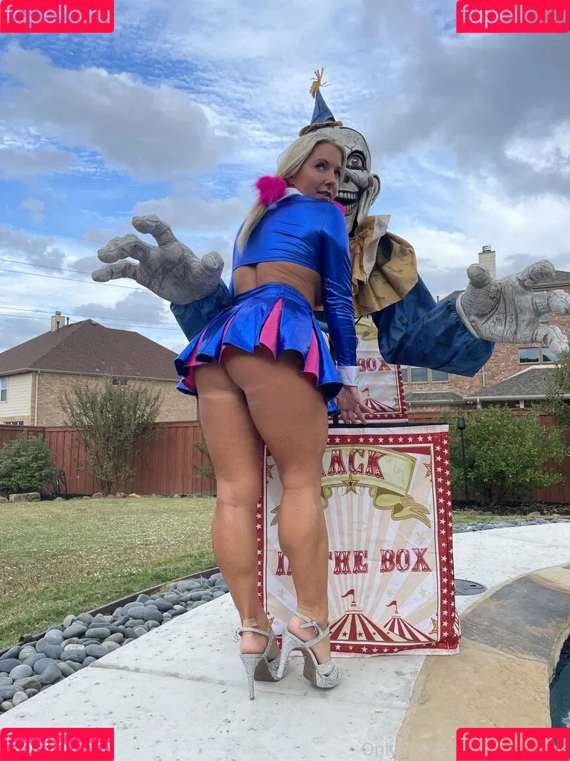Texasthighs Onlyfans Photo Gallery 