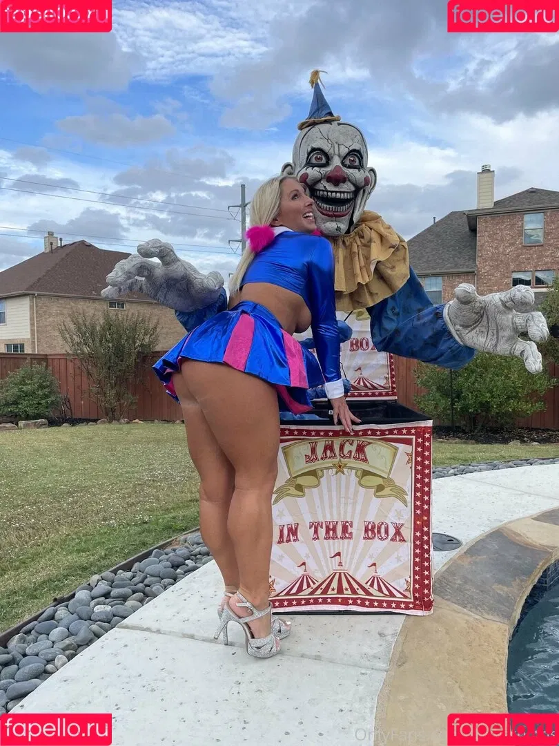 Texasthighs Onlyfans Photo Gallery 