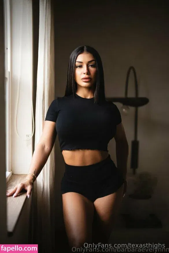 Texasthighs Onlyfans Photo Gallery 