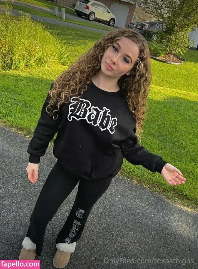Texasthighs Onlyfans Photo Gallery 