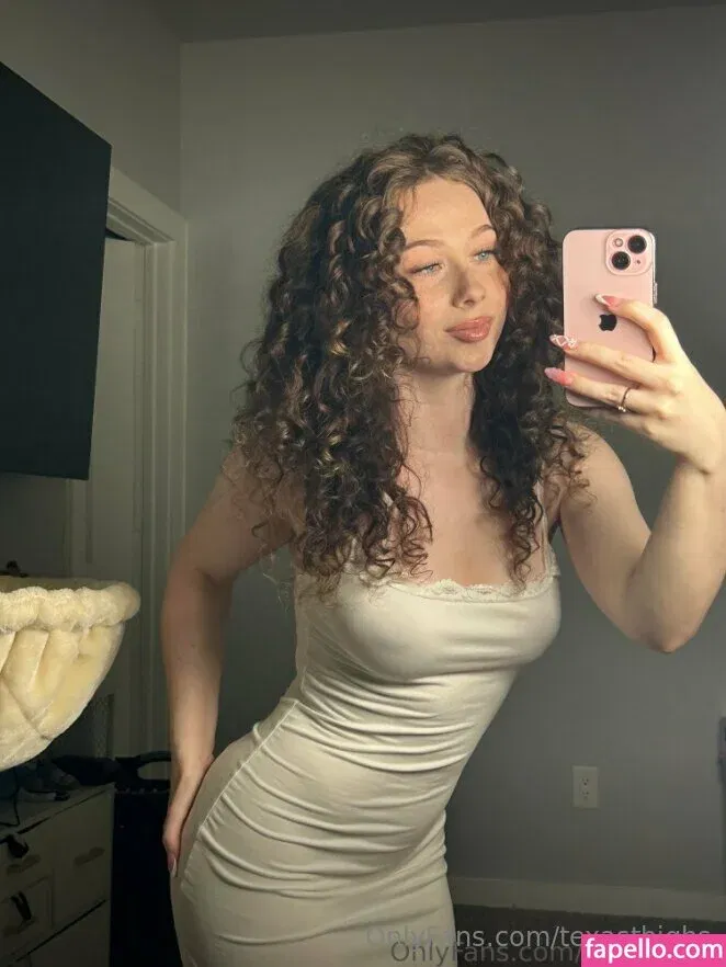 Texasthighs Onlyfans Photo Gallery 