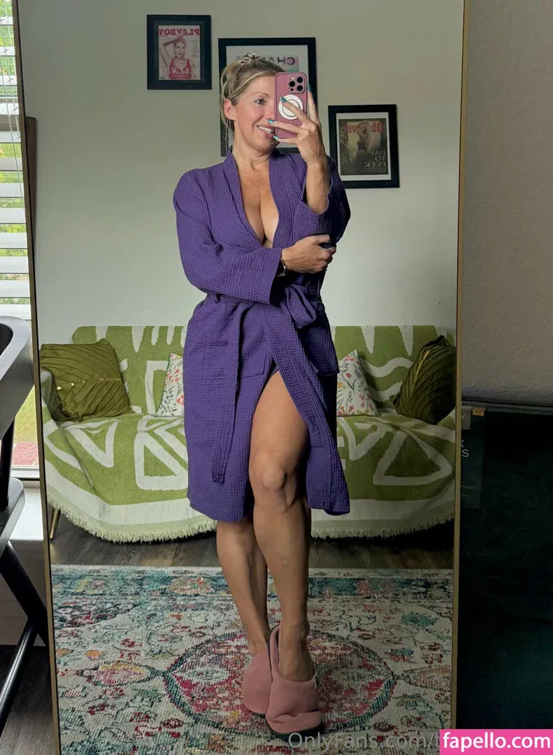 Texasthighs Onlyfans Photo Gallery 