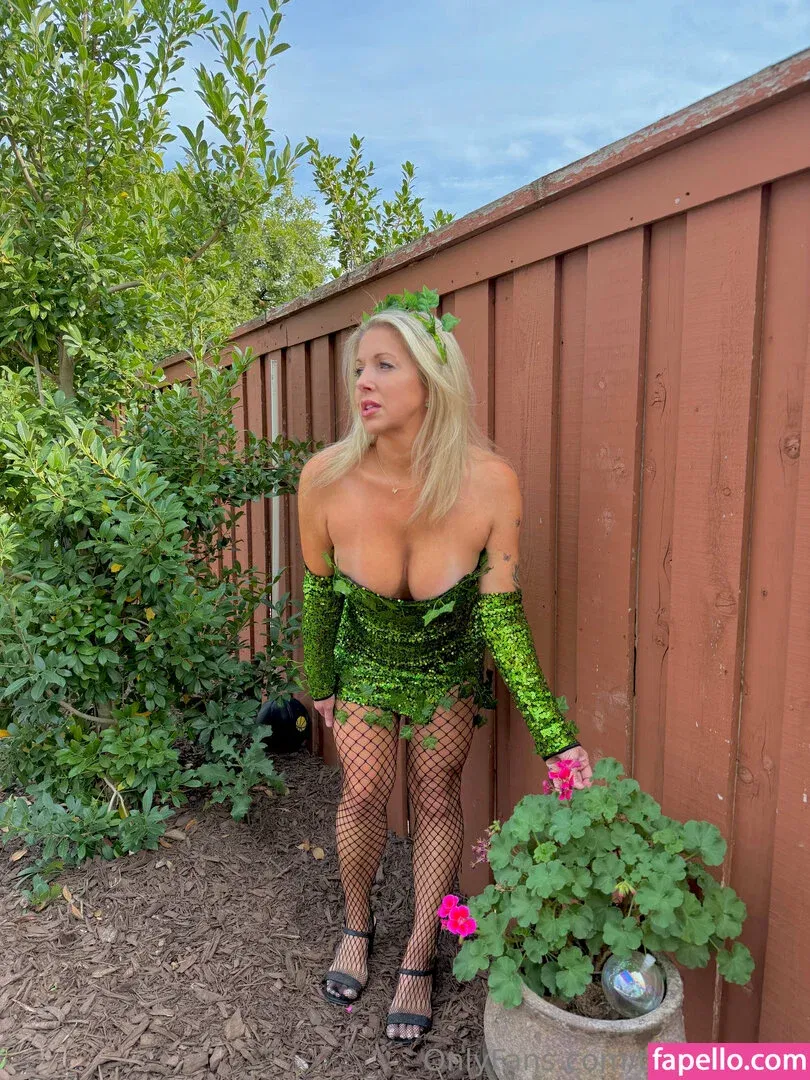 Texasthighs Onlyfans Photo Gallery 