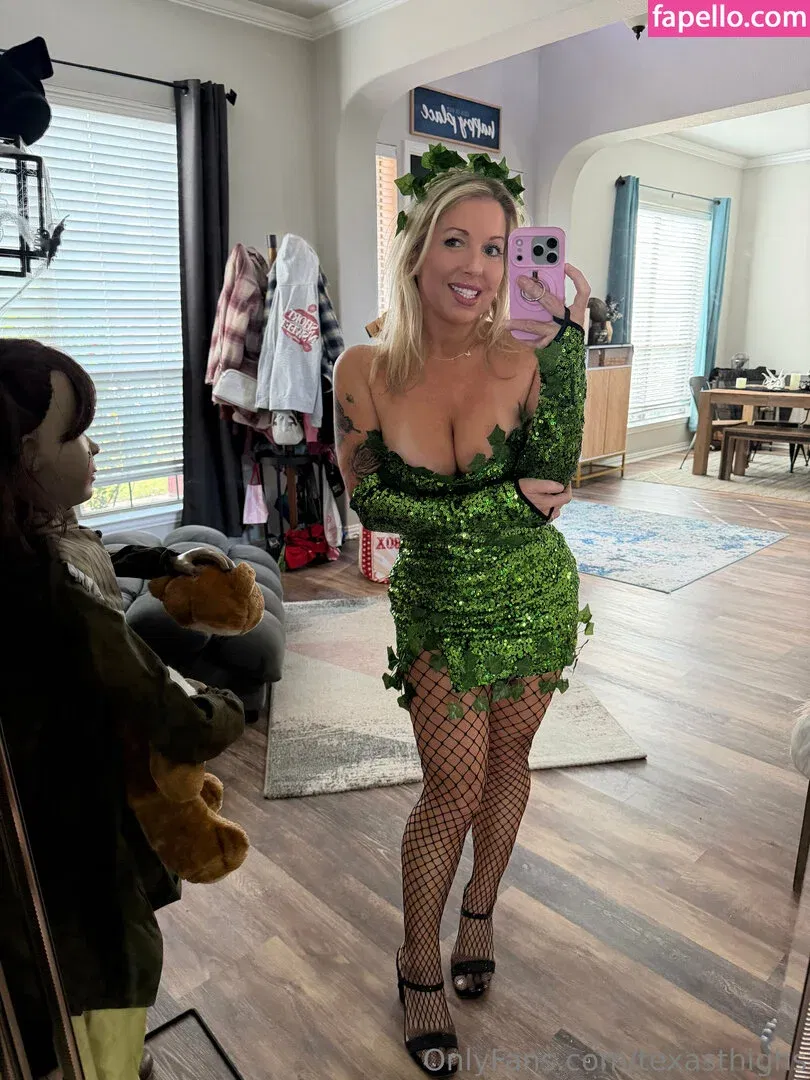 Texasthighs Onlyfans Photo Gallery 