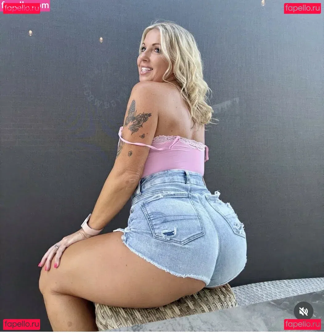 Texasthighs Onlyfans Photo Gallery 