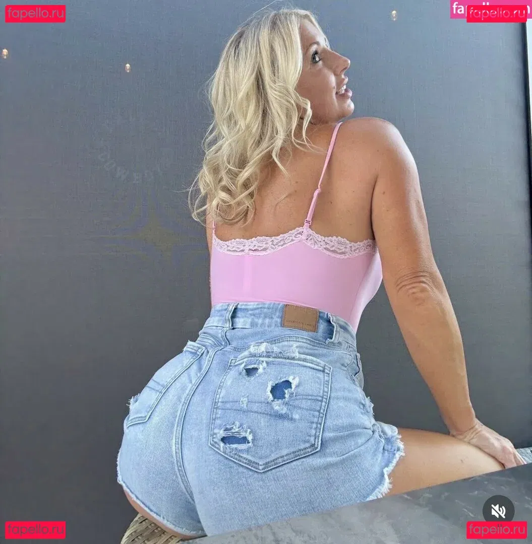 Texasthighs Onlyfans Photo Gallery 