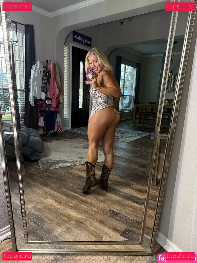 Texasthighs Onlyfans Photo Gallery 