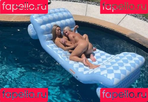 Texasthighs Onlyfans Photo Gallery 