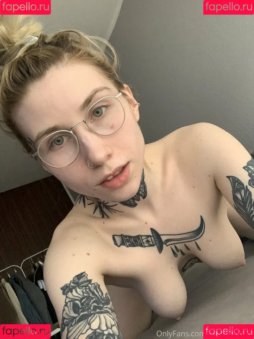inkedsophiie Onlyfans Photo Gallery 