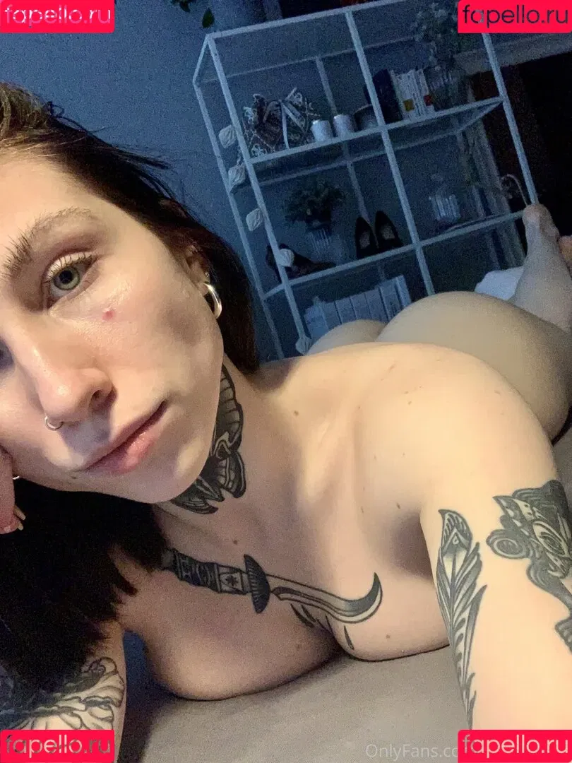 inkedsophiie Onlyfans Photo Gallery 