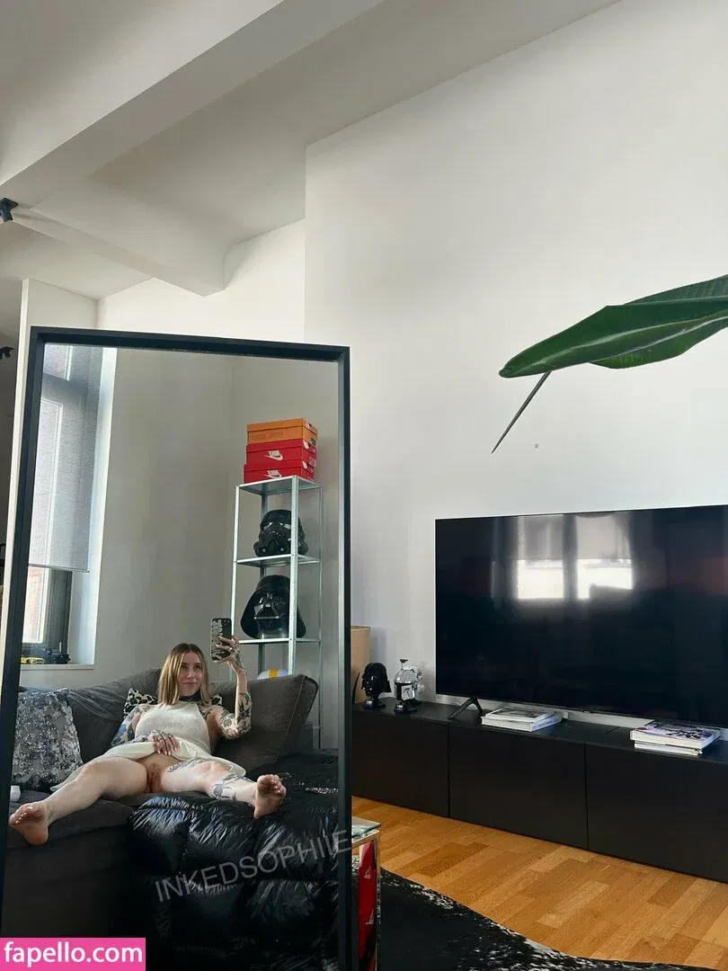 inkedsophiie Onlyfans Photo Gallery 