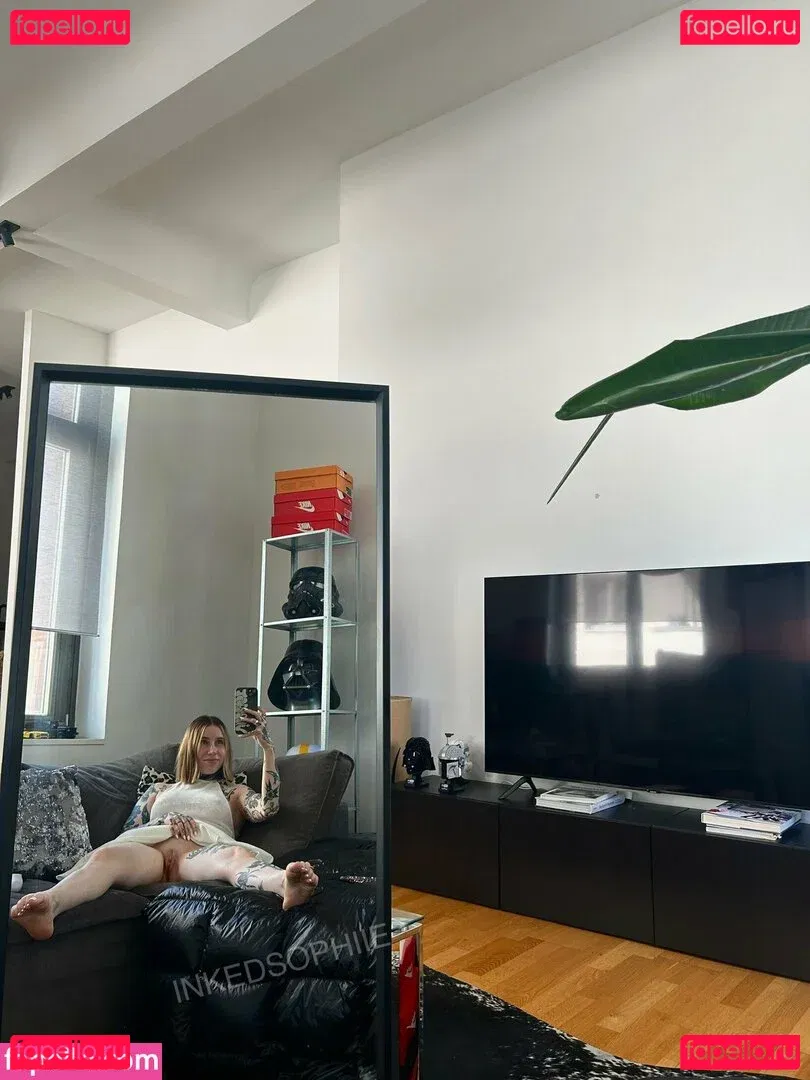 inkedsophiie Onlyfans Photo Gallery 