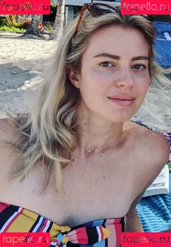 Elyse Willems Onlyfans Photo Gallery 