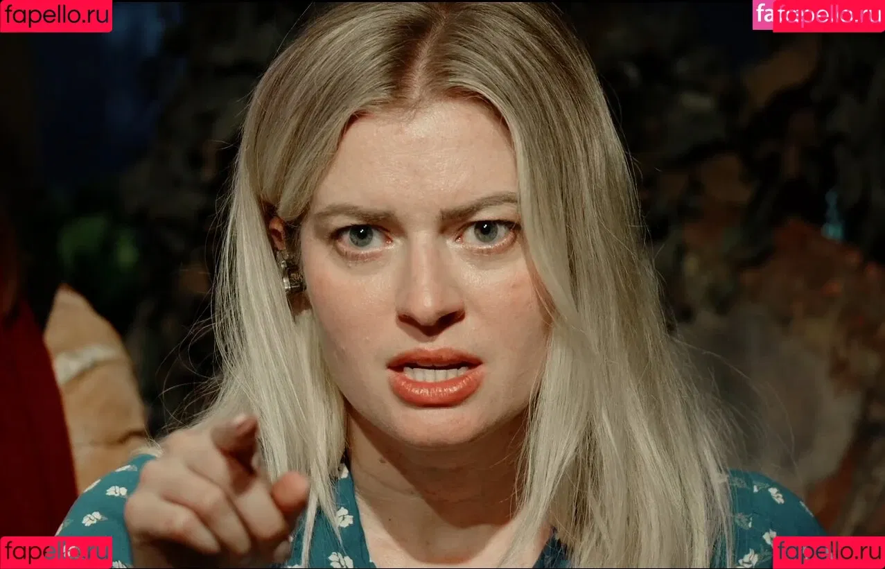Elyse Willems Onlyfans Photo Gallery 