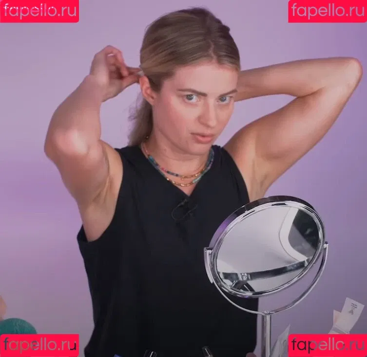 Elyse Willems Onlyfans Photo Gallery 