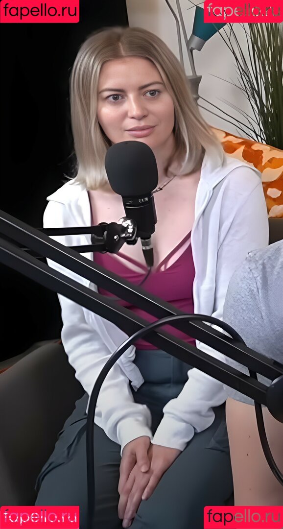 Elyse Willems Onlyfans Photo Gallery 