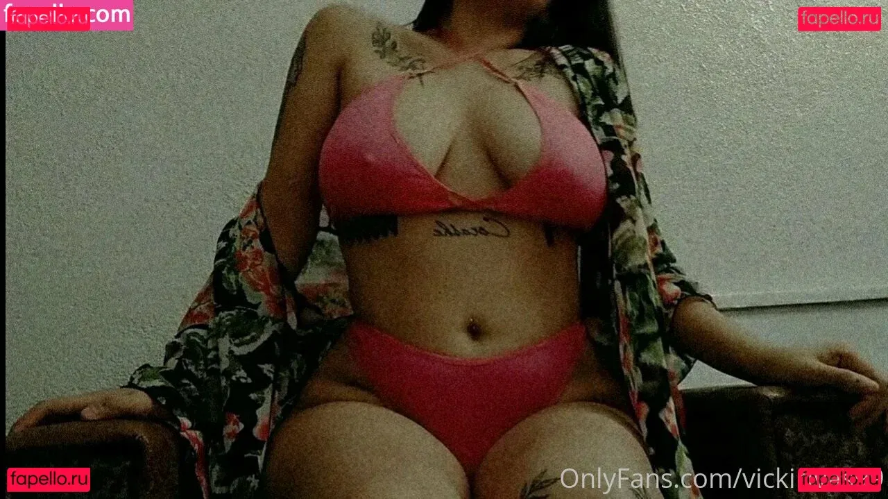 vickirivas99 Onlyfans Photo Gallery 