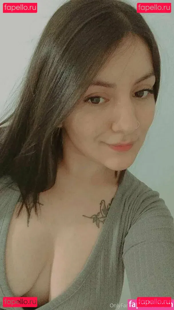 vickirivas99 Onlyfans Photo Gallery 