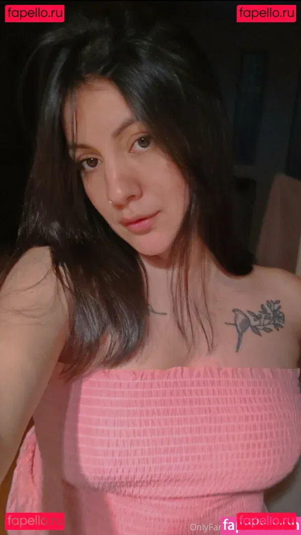 vickirivas99 Onlyfans Photo Gallery 