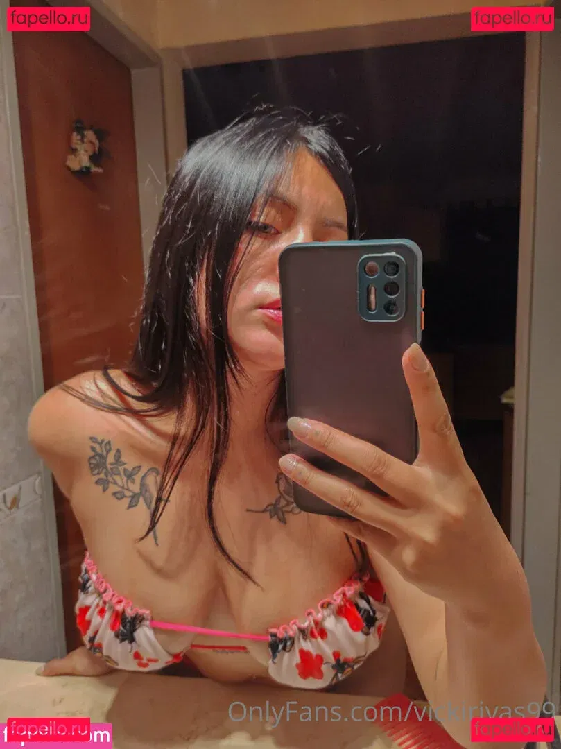 vickirivas99 Onlyfans Photo Gallery 