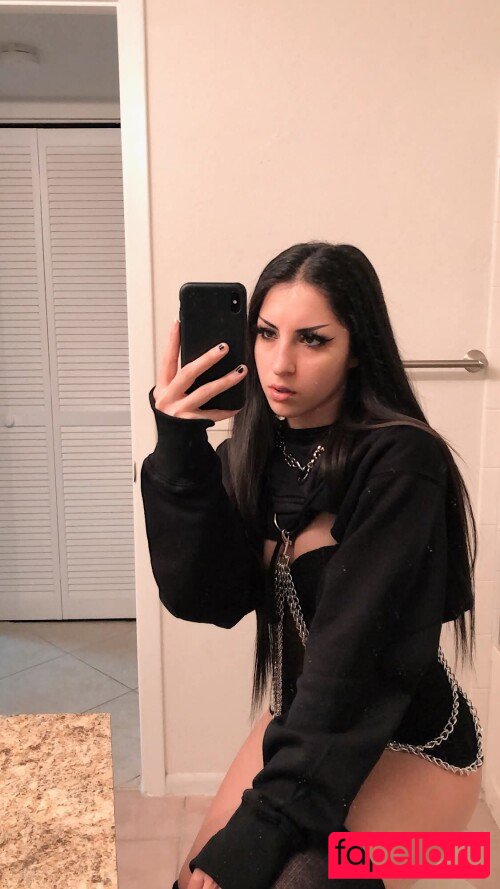 Masmiaa Nude Onlyfans Photo 6