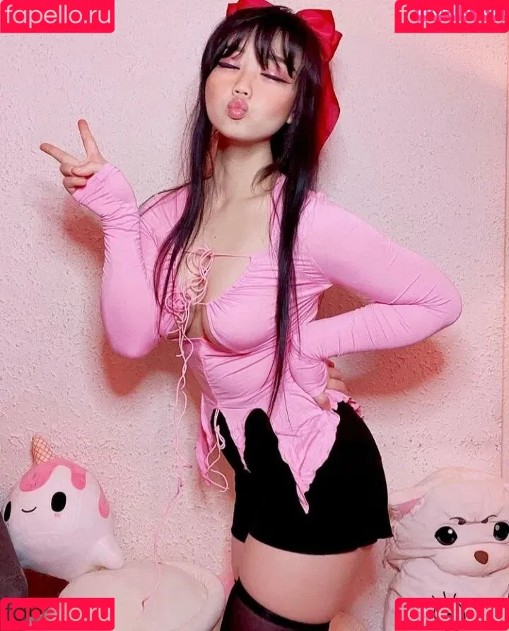 Mooncakeva Onlyfans Photo Gallery 