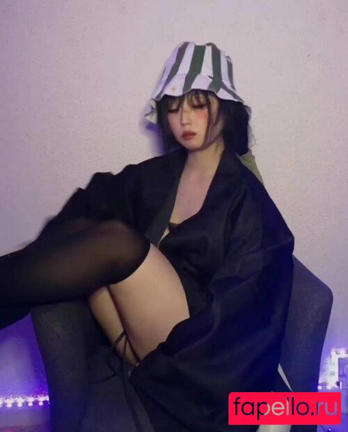 Mooncakeva Onlyfans Photo Gallery 