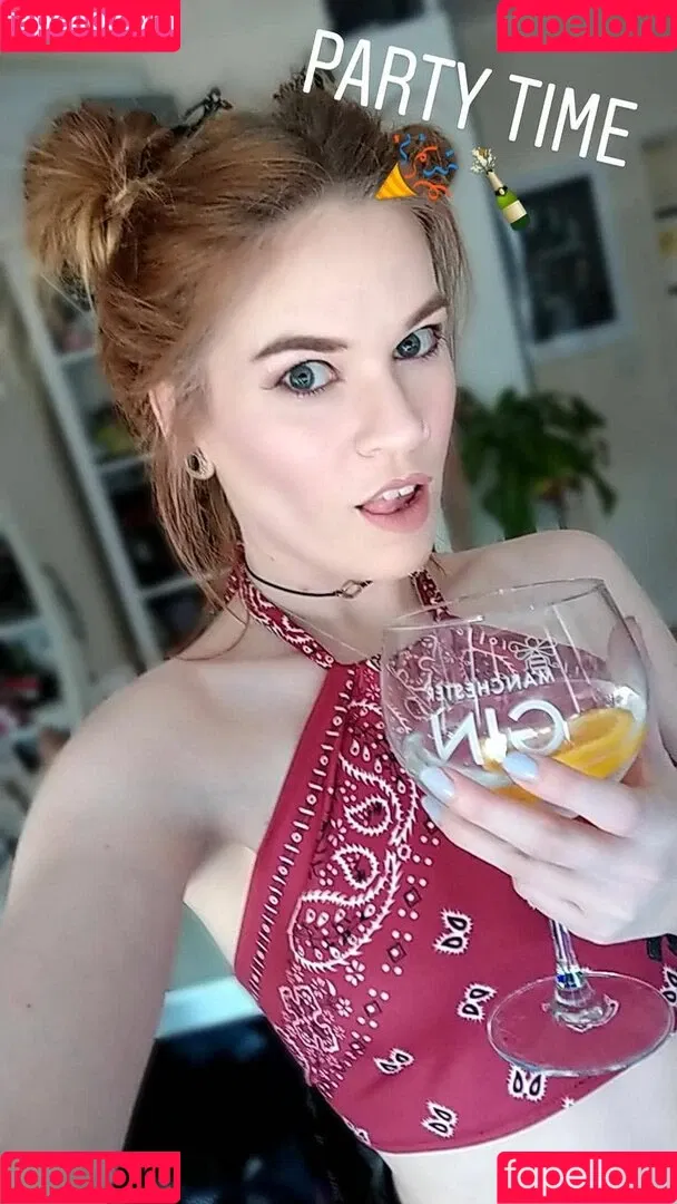 Hollie Bennett Onlyfans Photo Gallery 