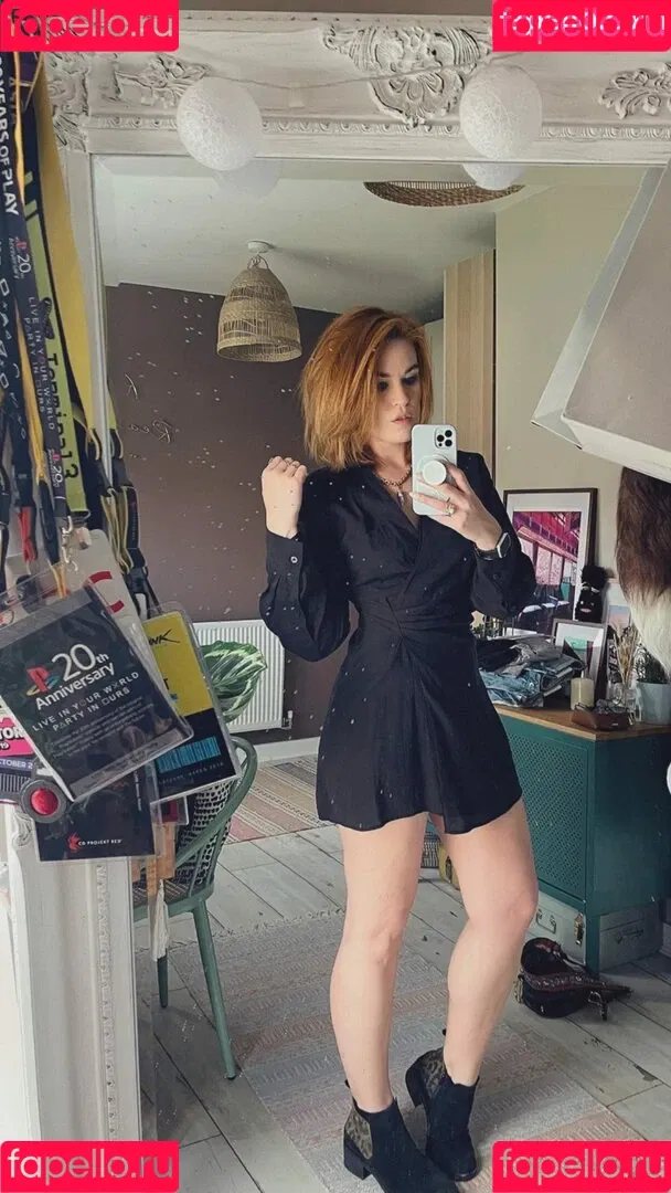 Hollie Bennett Onlyfans Photo Gallery 