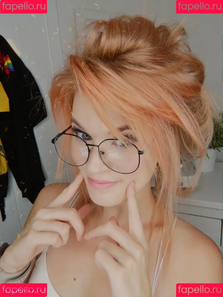Hollie Bennett Onlyfans Photo Gallery 