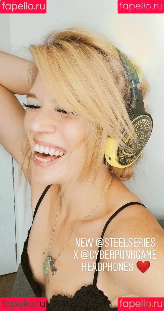 Hollie Bennett Onlyfans Photo Gallery 