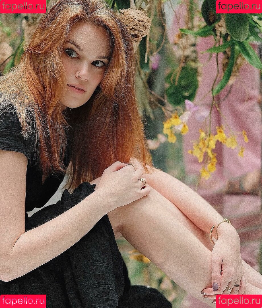 Hollie Bennett Onlyfans Photo Gallery 