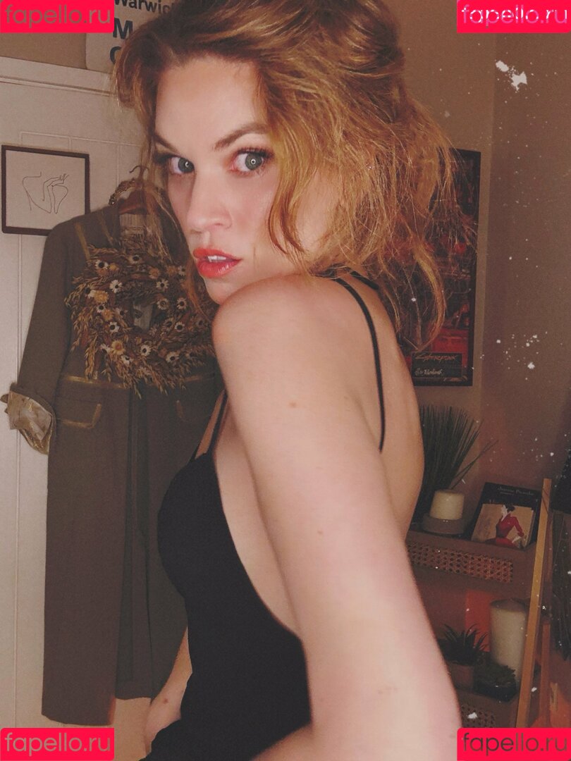 Hollie Bennett Onlyfans Photo Gallery 