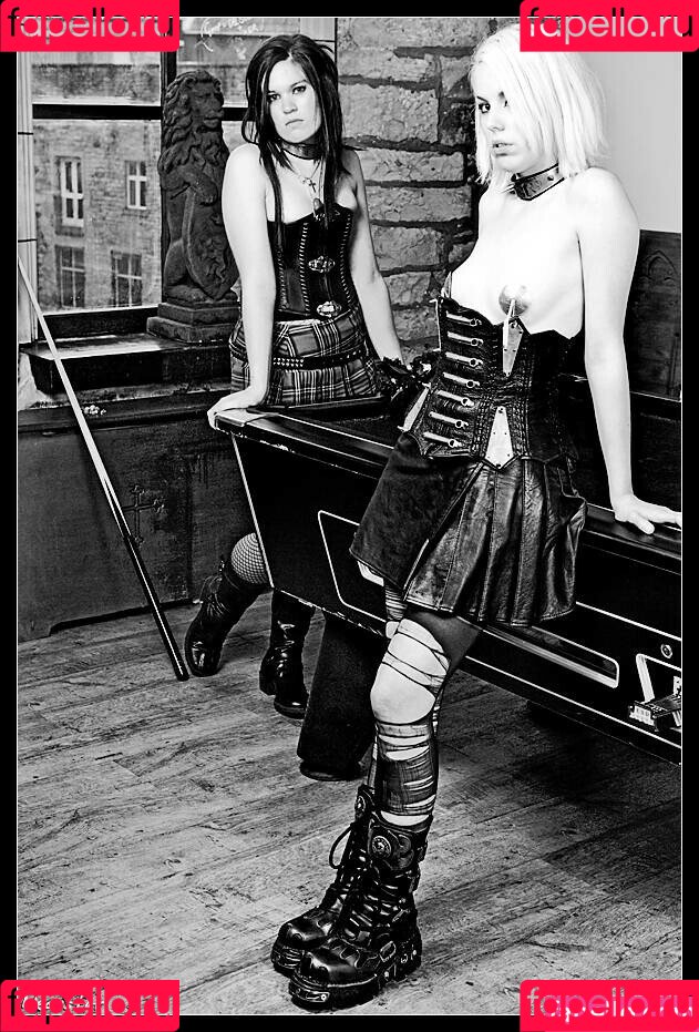 Hollie Bennett Onlyfans Photo Gallery 