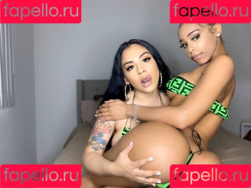 Larissa Castr0 Onlyfans Photo Gallery 