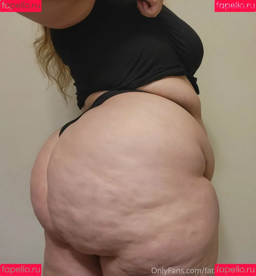 fatassgoddess Onlyfans Photo Gallery 