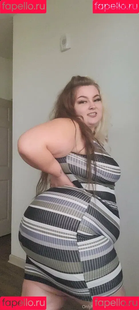 fatassgoddess Onlyfans Photo Gallery 