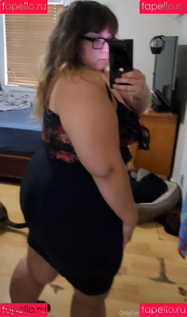 fatassgoddess Onlyfans Photo Gallery 