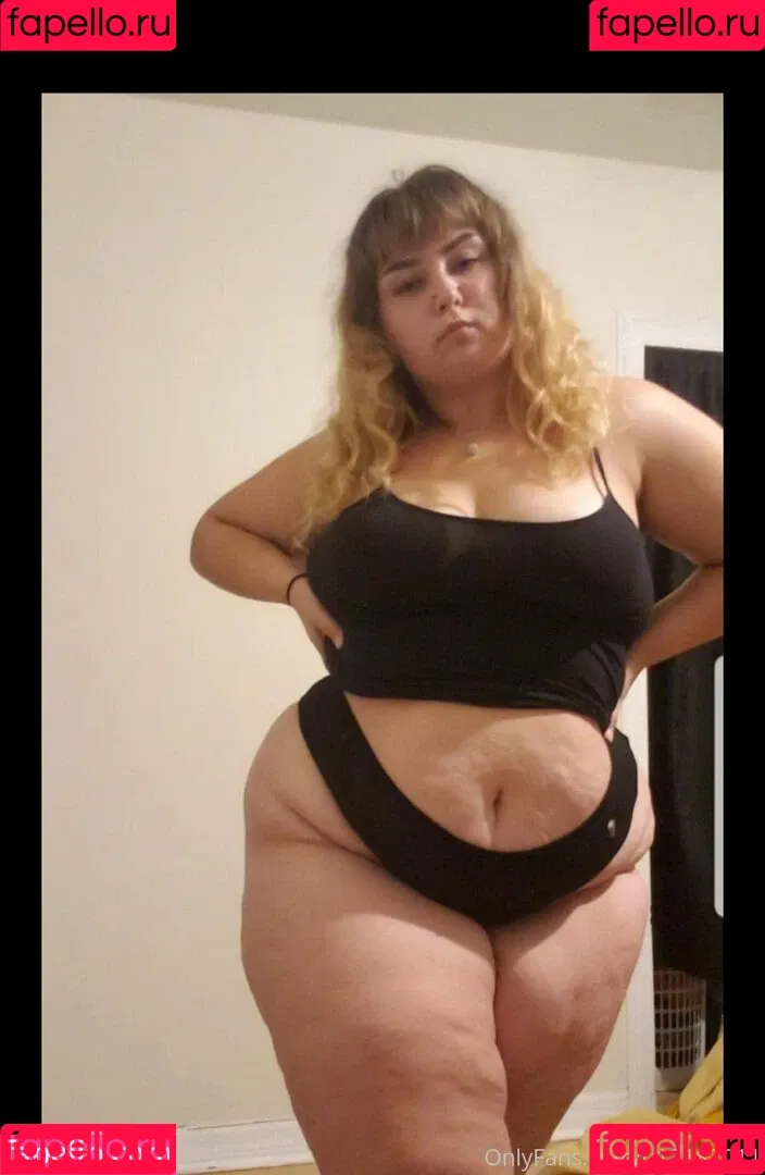 fatassgoddess Onlyfans Photo Gallery 