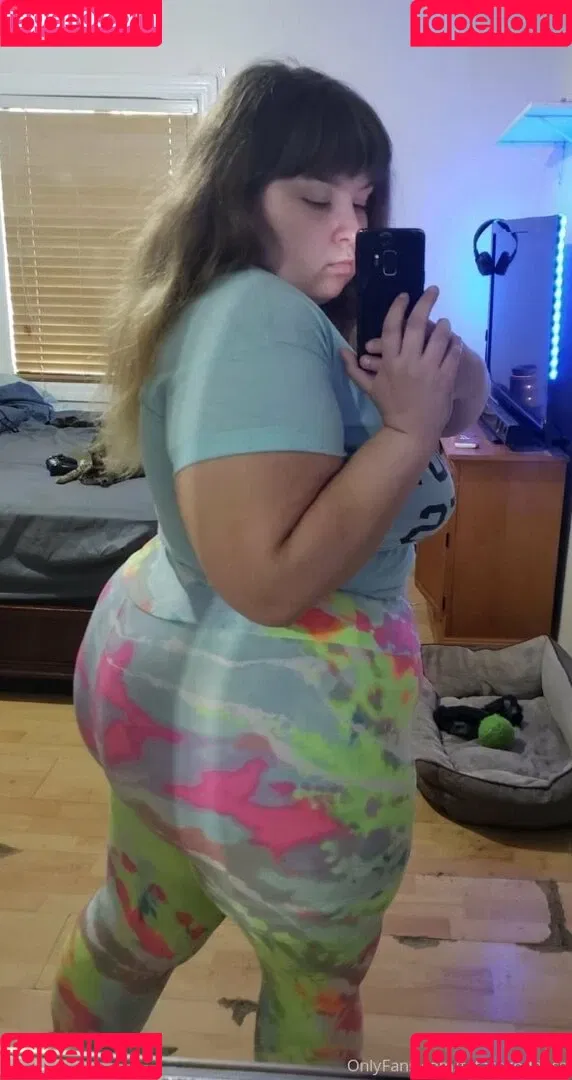 fatassgoddess Onlyfans Photo Gallery 